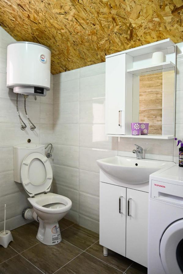 Elem Apartmani Skver Τούζλα Εξωτερικό φωτογραφία
